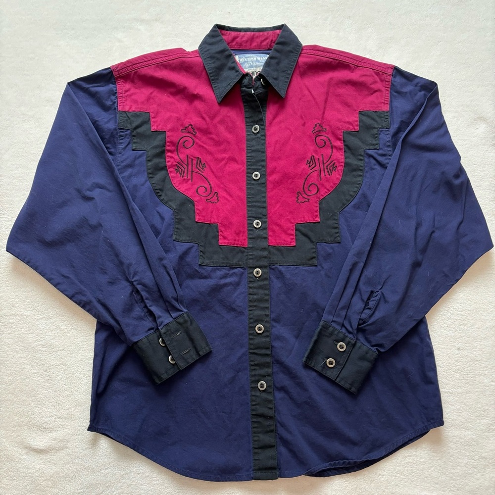 Vintage‎ Wrangler Western Wear For Women Longsleeve Button-up Shirt Size Medium
